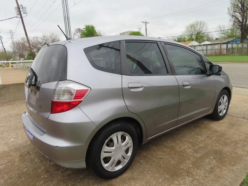 2009 Honda Fit - Image 7 of 20
