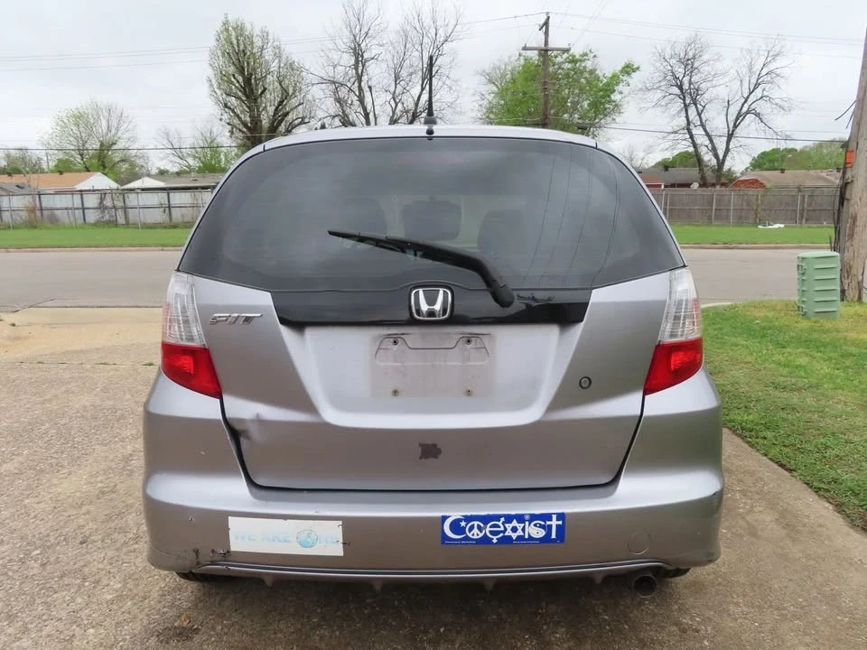 2009 Honda Fit - Image 8 of 20