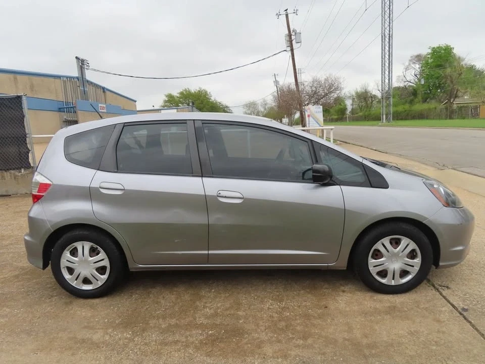 2009 Honda Fit - Image 5 of 20