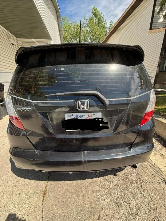 2009 Honda Fit - Image 8 of 9