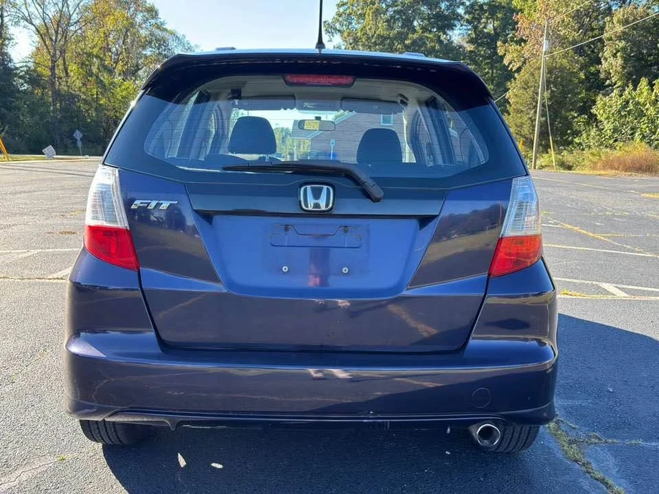 2009 Honda Fit - Image 11 of 18
