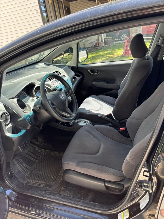 2009 Honda Fit - Image 6 of 9