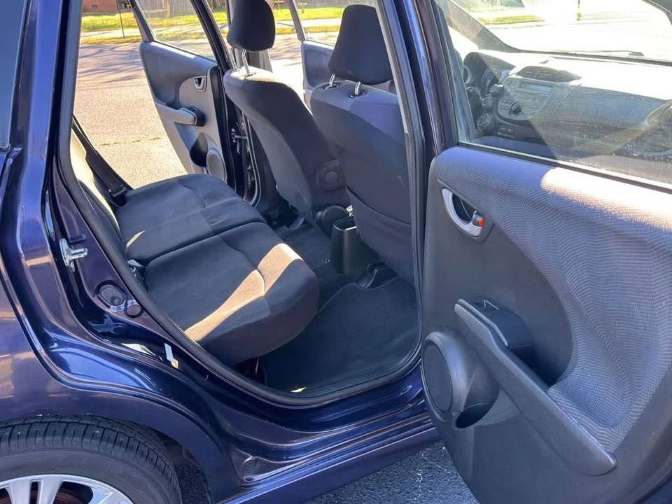 2009 Honda Fit - Image 13 of 18
