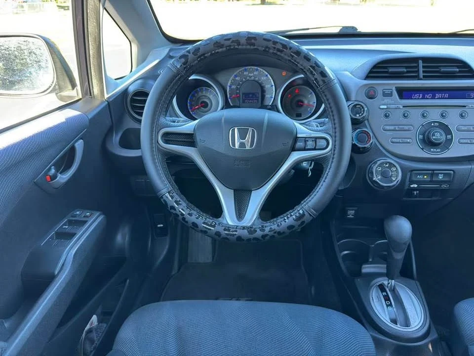 2009 Honda Fit - Image 8 of 18