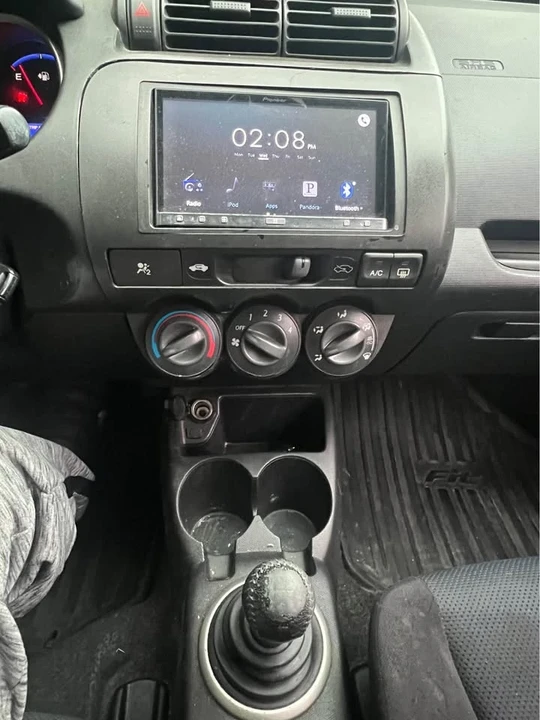 2009 Honda Fit - Image 14 of 18