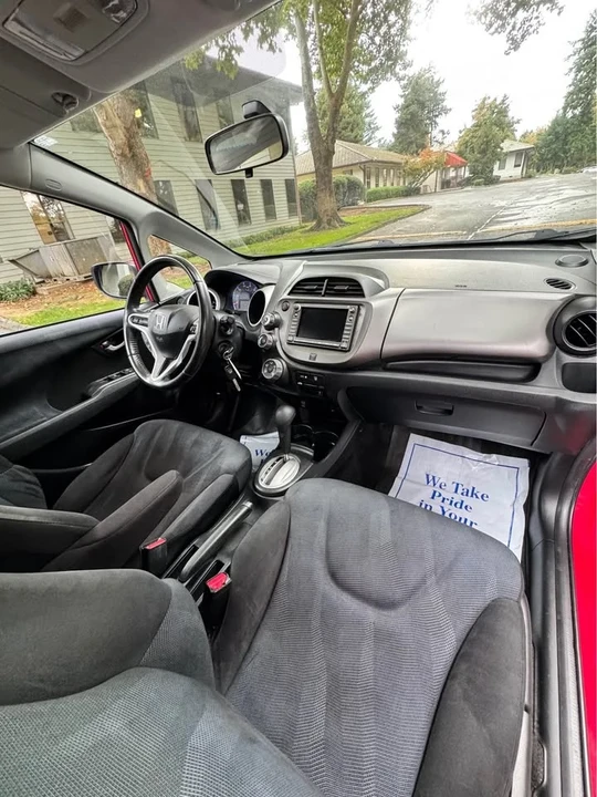 2009 Honda Fit - Image 7 of 9