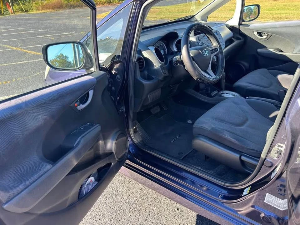 2009 Honda Fit - Image 2 of 18