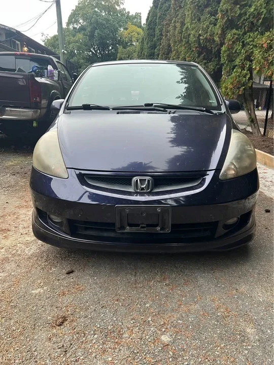2009 Honda Fit - Image 6 of 18