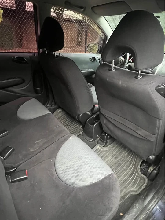 2009 Honda Fit - Image 10 of 18