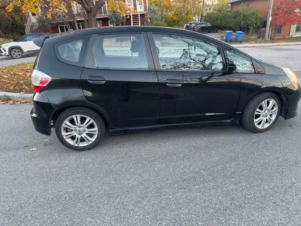 2009 Honda Fit - Image 5 of 19