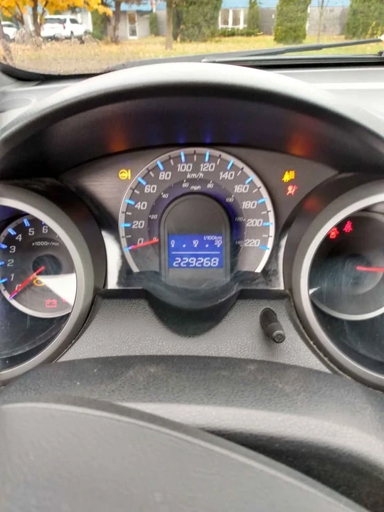 2009 Honda Fit - Image 5 of 5