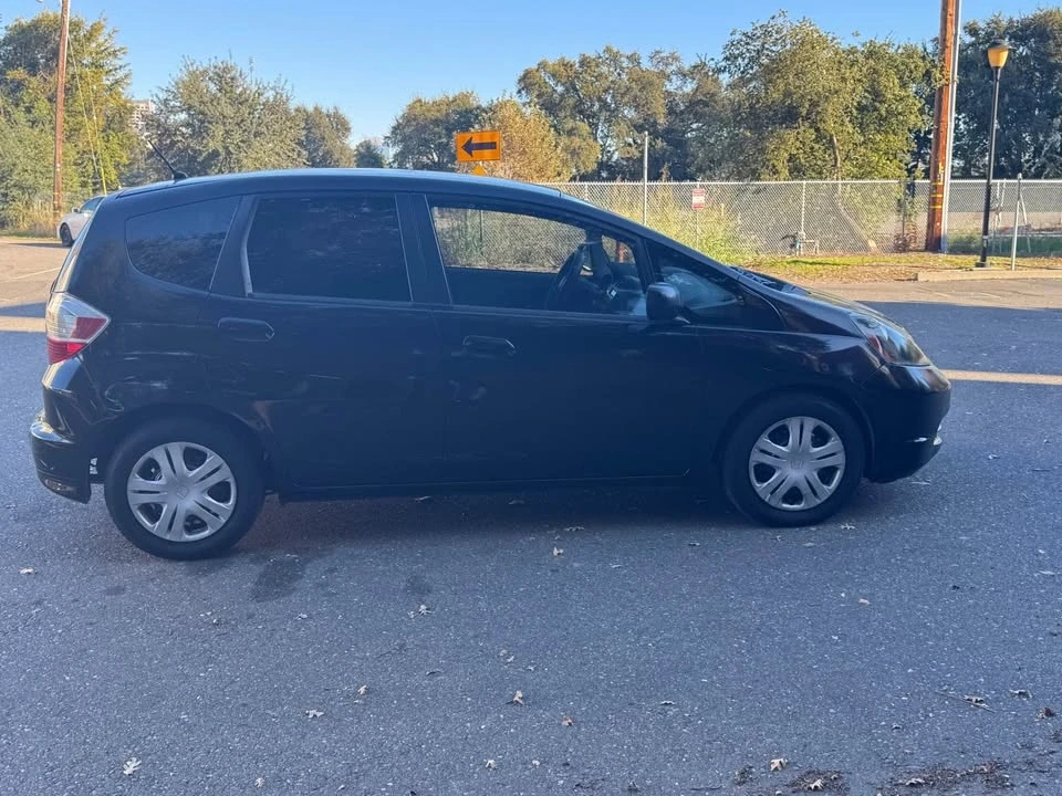 2009 Honda Fit - Image 4 of 8