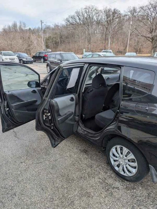 2009 Honda Fit - Image 6 of 12