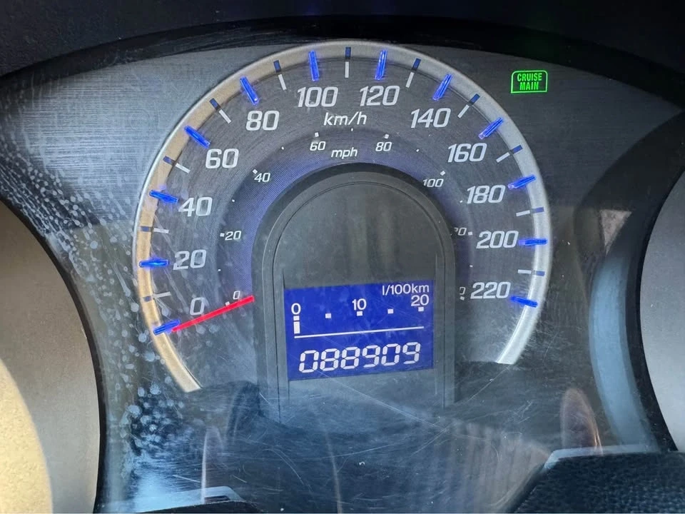 2009 Honda Fit - Image 10 of 19
