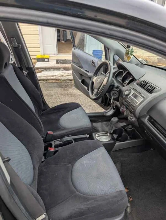 2009 Honda Fit - Image 12 of 12