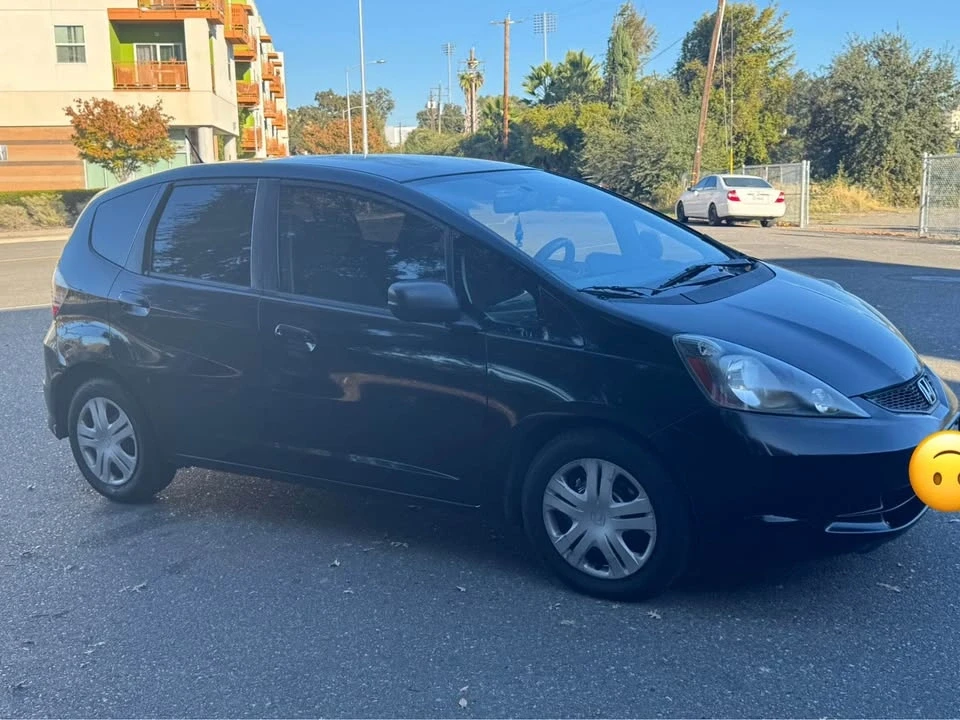 2009 Honda Fit - Image 5 of 8