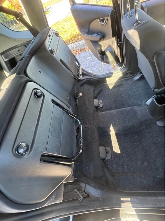 2009 Honda Fit - Image 14 of 19