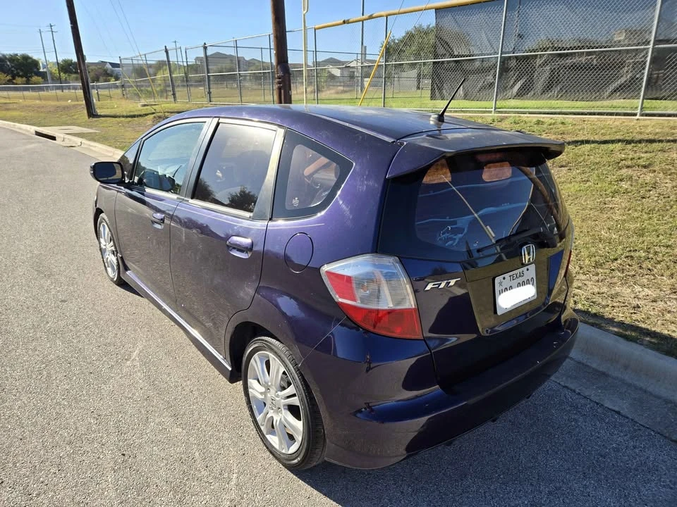 2009 Honda Fit - Image 7 of 7