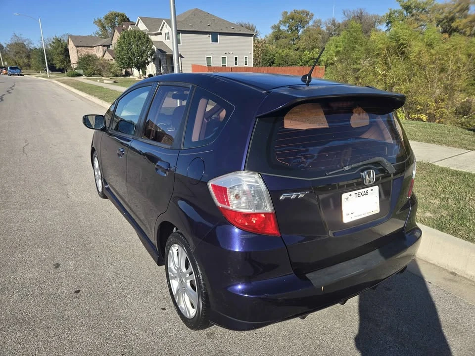 2009 Honda Fit - Image 7 of 8