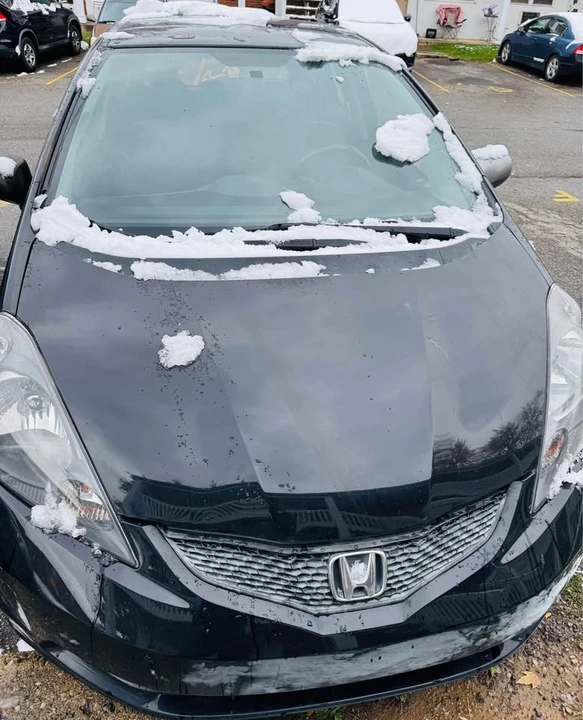 2009 Honda Fit - Image 2 of 4
