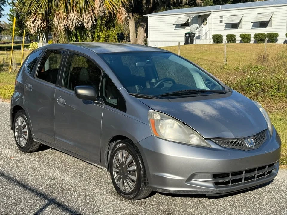 2009 Honda Fit - Image 11 of 17