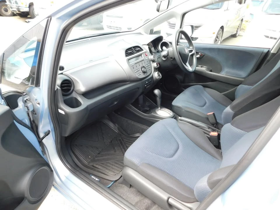 2009 Honda Fit - Image 19 of 20