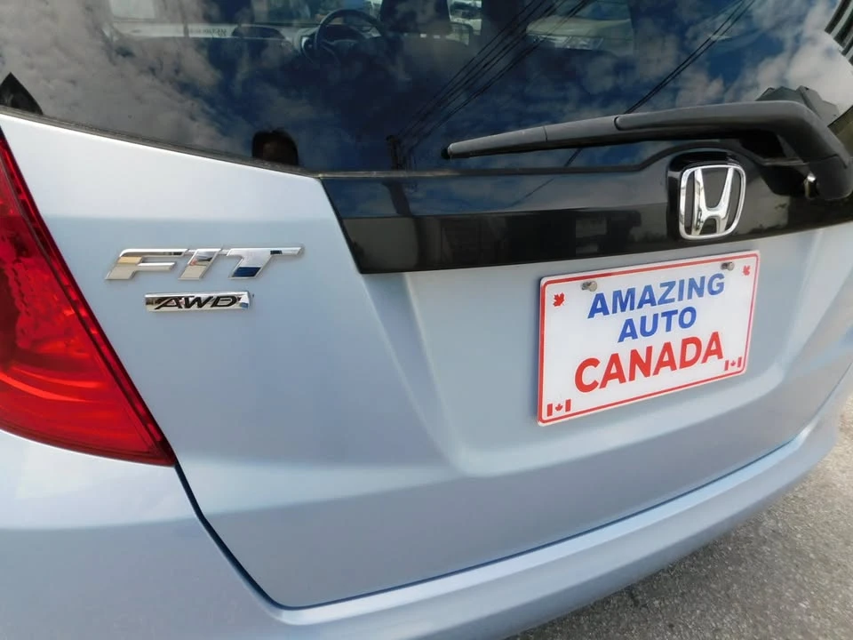 2009 Honda Fit - Image 5 of 20