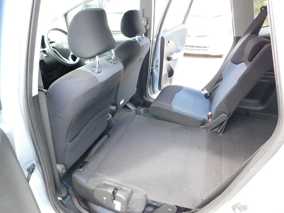 2009 Honda Fit - Image 15 of 20