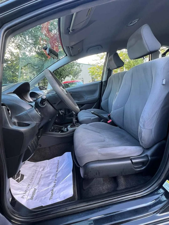 2009 Honda Fit - Image 10 of 16