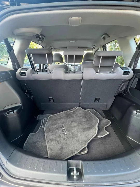 2009 Honda Fit - Image 14 of 16