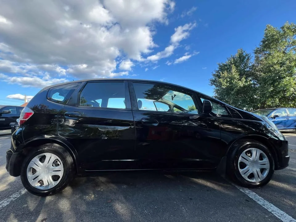 2009 Honda Fit - Image 8 of 16