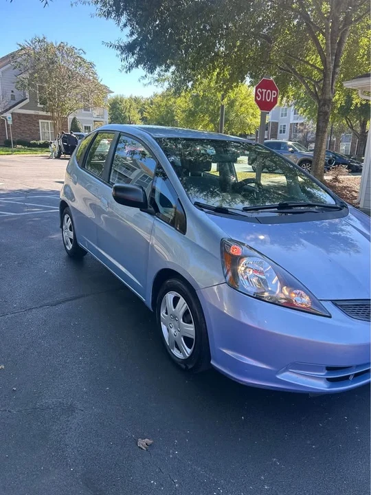 2009 Honda Fit - Image 3 of 10