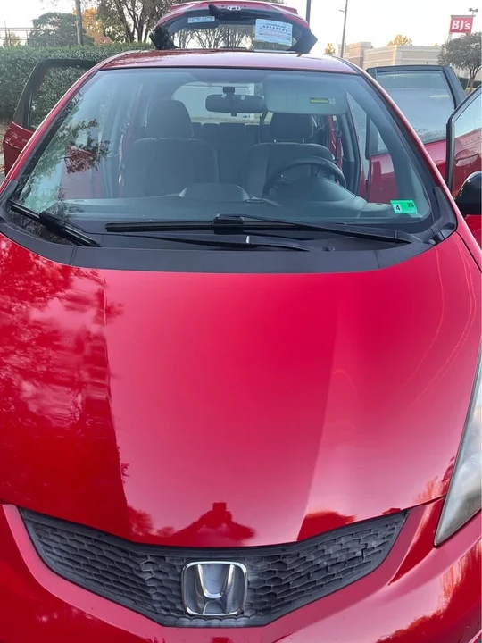 2009 Honda Fit - Image 2 of 5
