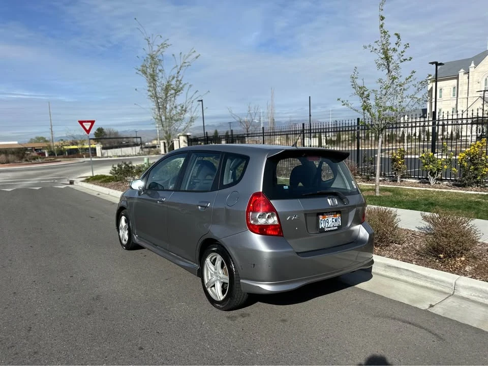 2009 Honda Fit - Image 4 of 6