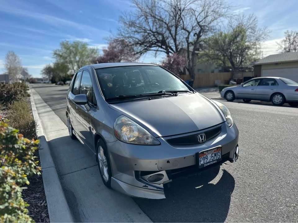 2009 Honda Fit - Image 2 of 6