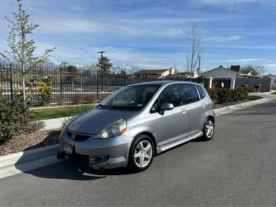 2009 Honda Fit - Image 6 of 6