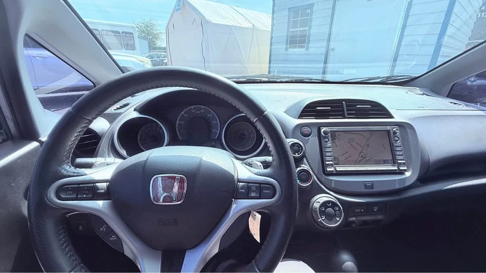 2009 Honda Fit - Image 14 of 14