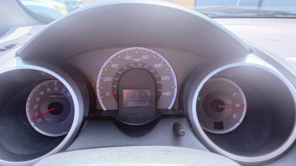 2009 Honda Fit - Image 13 of 14