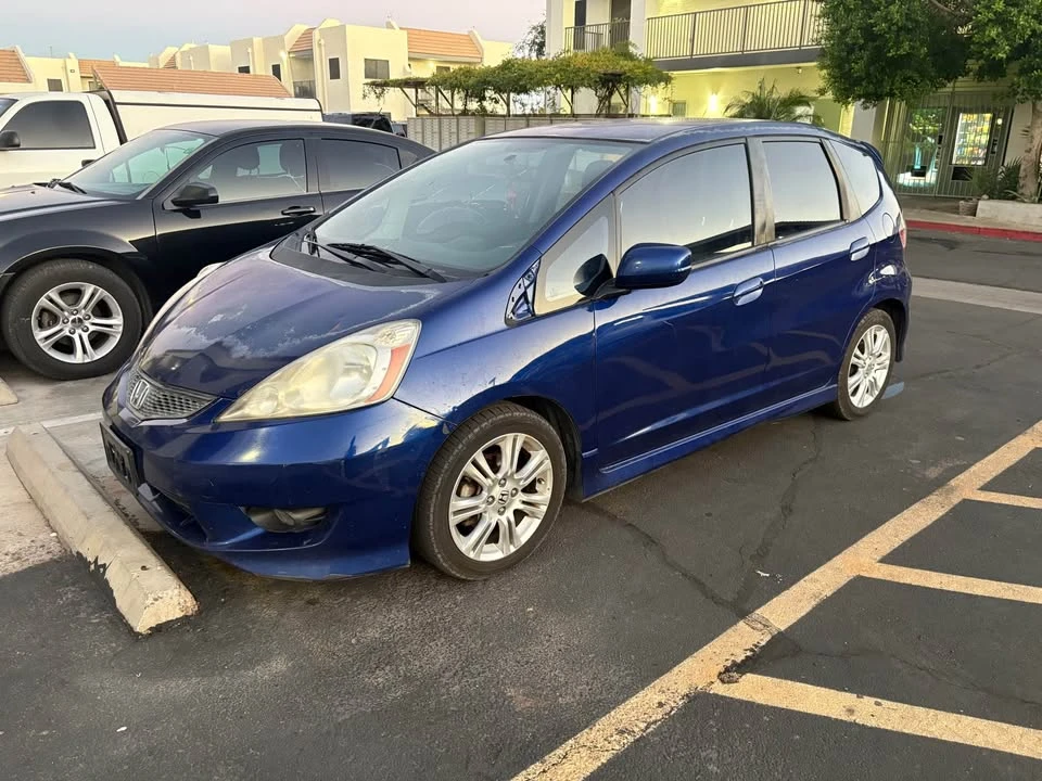 2009 Honda Fit - Image 3 of 7