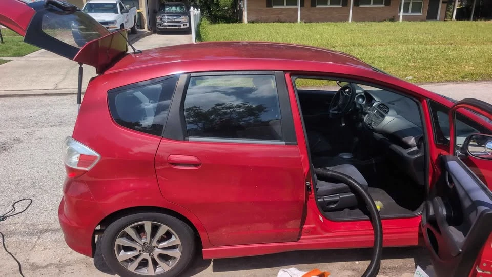 2009 Honda Fit - Image 7 of 7