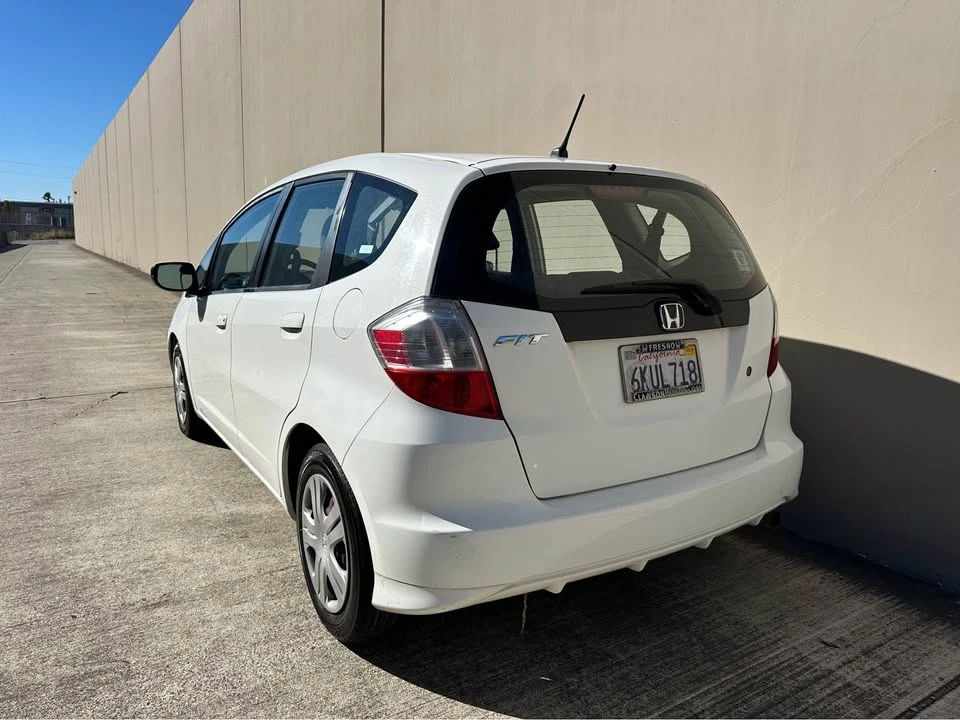 2009 Honda Fit - Image 6 of 19