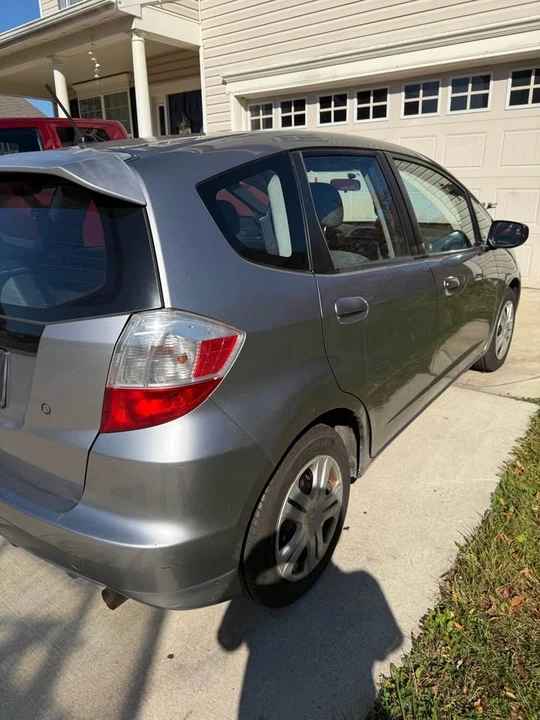 2009 Honda Fit - Image 6 of 10