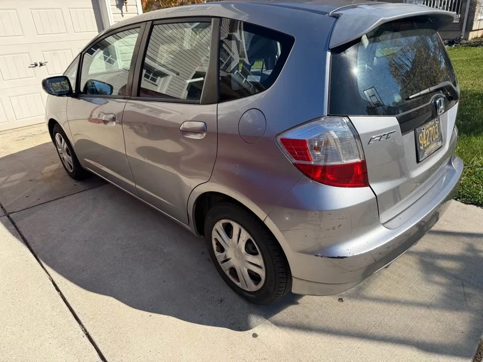 2009 Honda Fit - Image 4 of 10