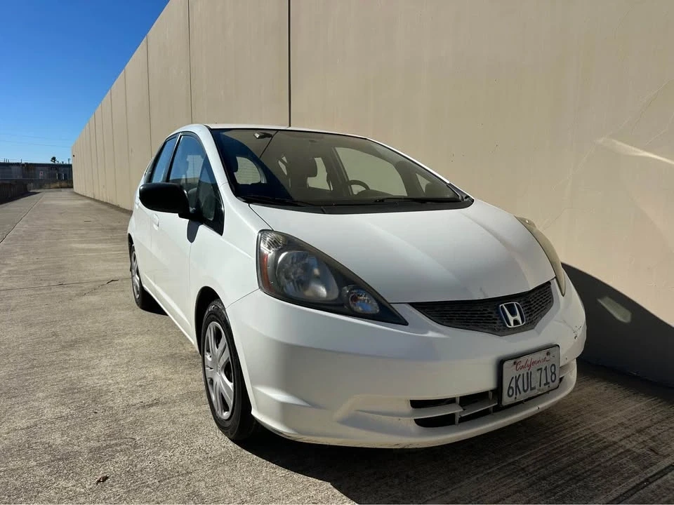 2009 Honda Fit - Image 3 of 19