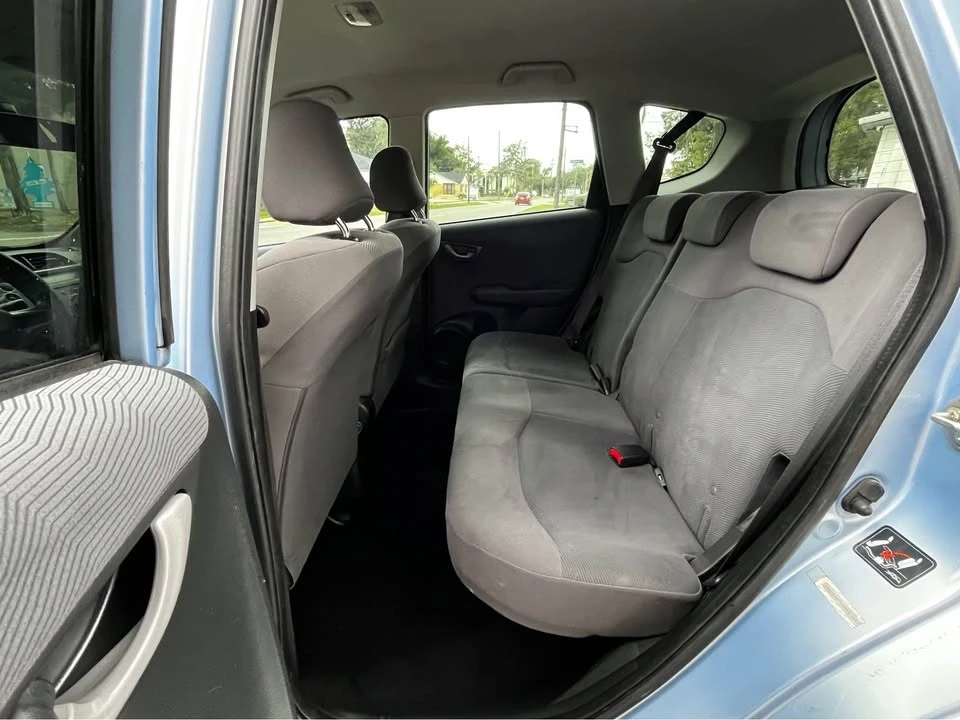 2009 Honda Fit - Image 10 of 17