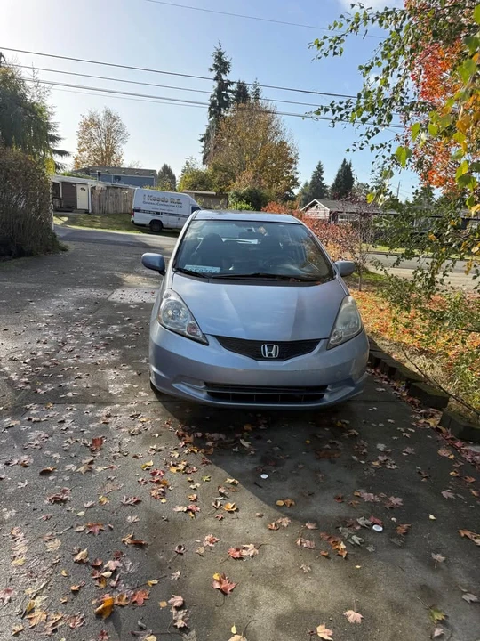 2009 Honda Fit - Image 6 of 8