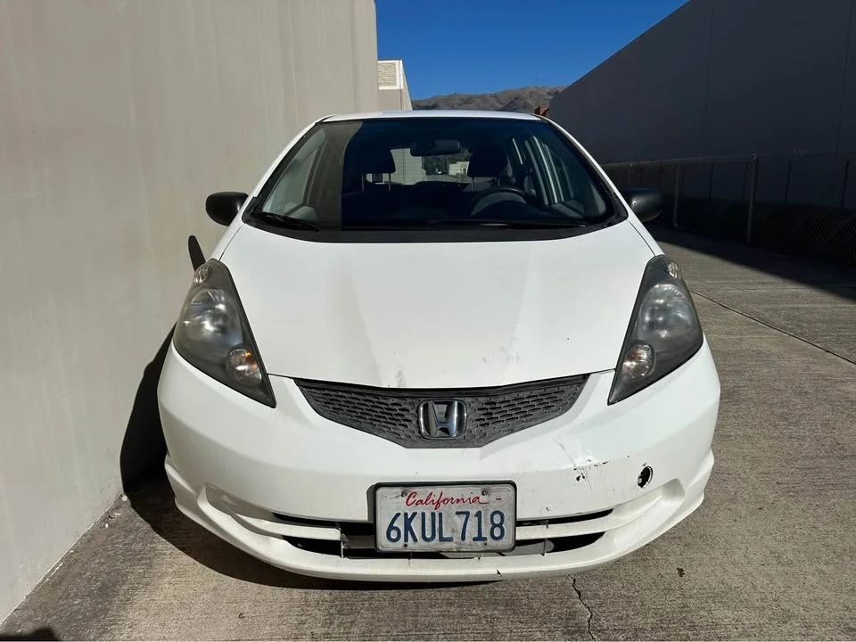 2009 Honda Fit - Image 2 of 19