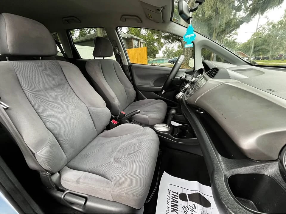 2009 Honda Fit - Image 17 of 18