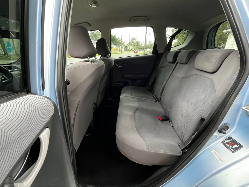 2009 Honda Fit - Image 11 of 18