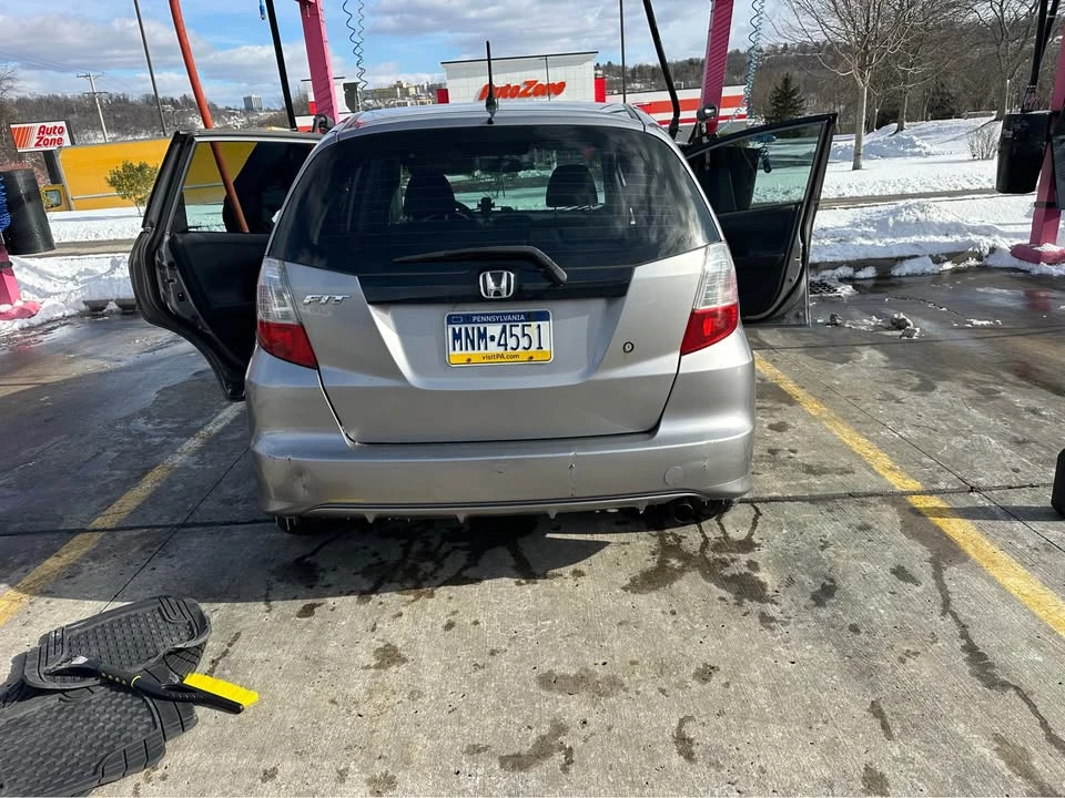 2009 Honda Fit - Image 7 of 12